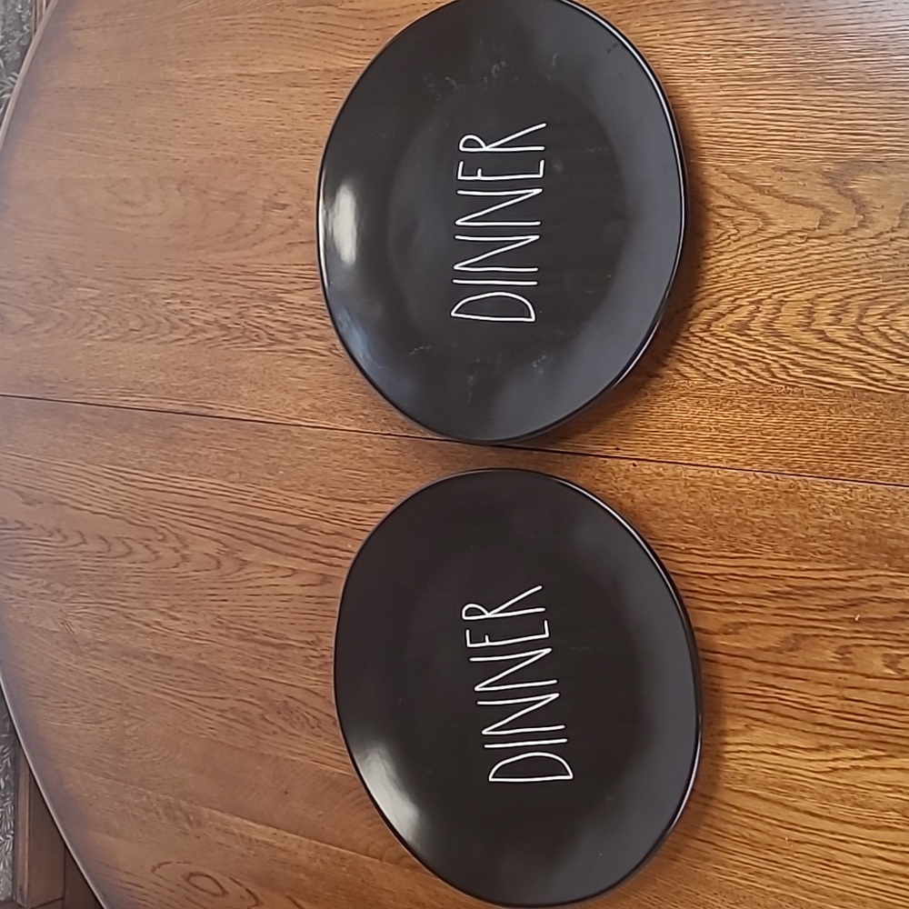 Rae Dunn Black Dinner Plates Ceramic (2)